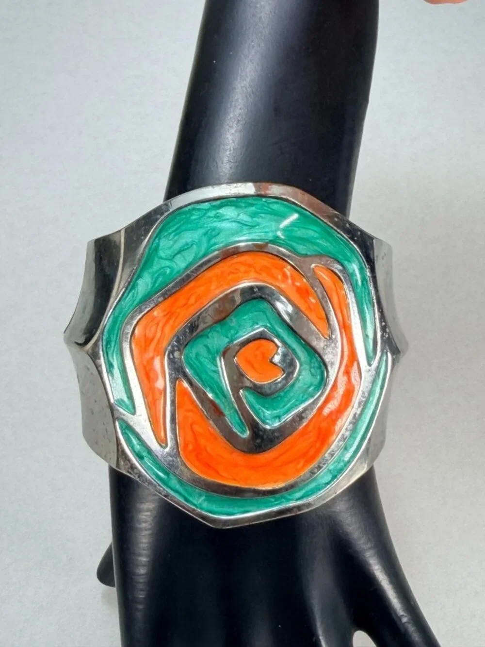 Modern Wide Enamel Hinged Bangle Bracelet Silver Tone Orange Green Abstract